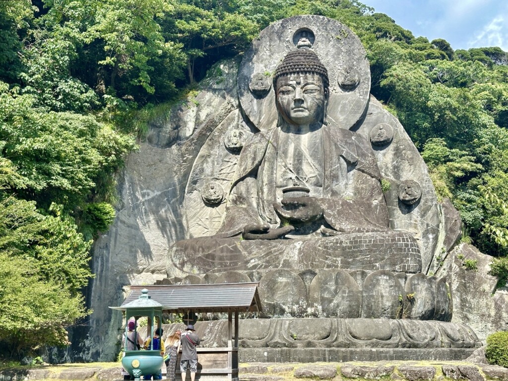 千葉鋸山日本寺